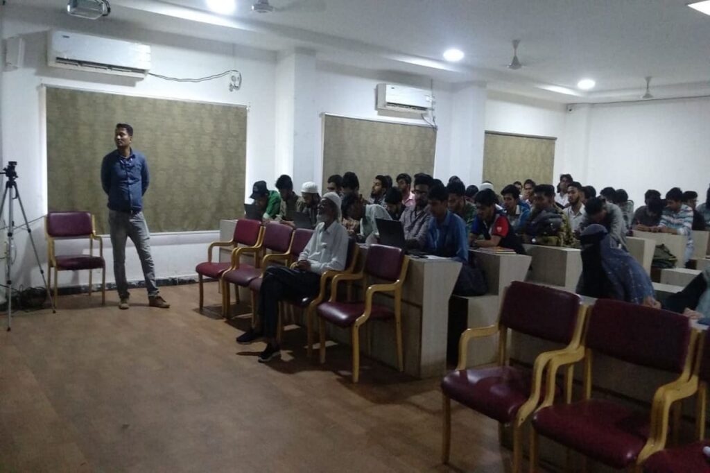 Seminar on Full Stack Web Development - Lords Institute of Engineering ...