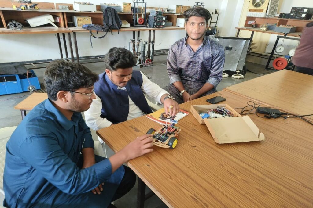 2-Day Workshop on Robotics - Lords Institute of Engineering and Technology
